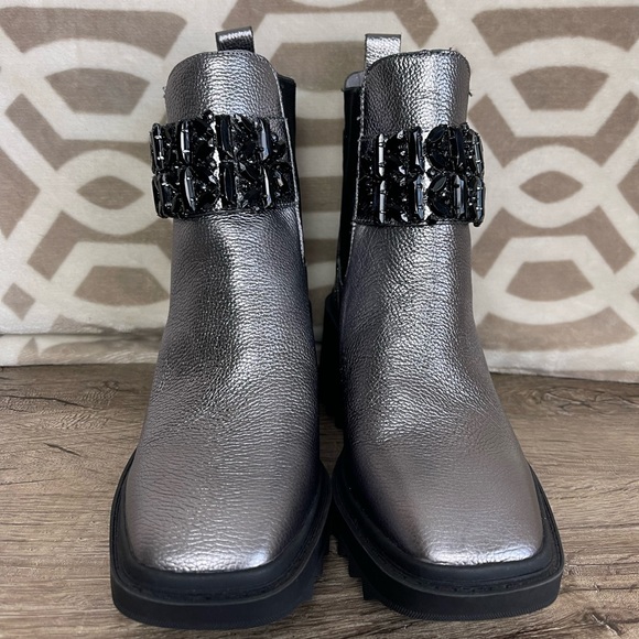 COPY - Karl Lagerfeld Cavin Lug Sole Chelsea Combat Boots - Picture 4 of 14